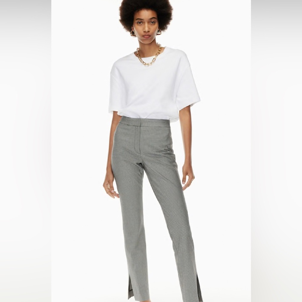 Aritzia Babaton Numero Pant in Black and white houndstooth fabric